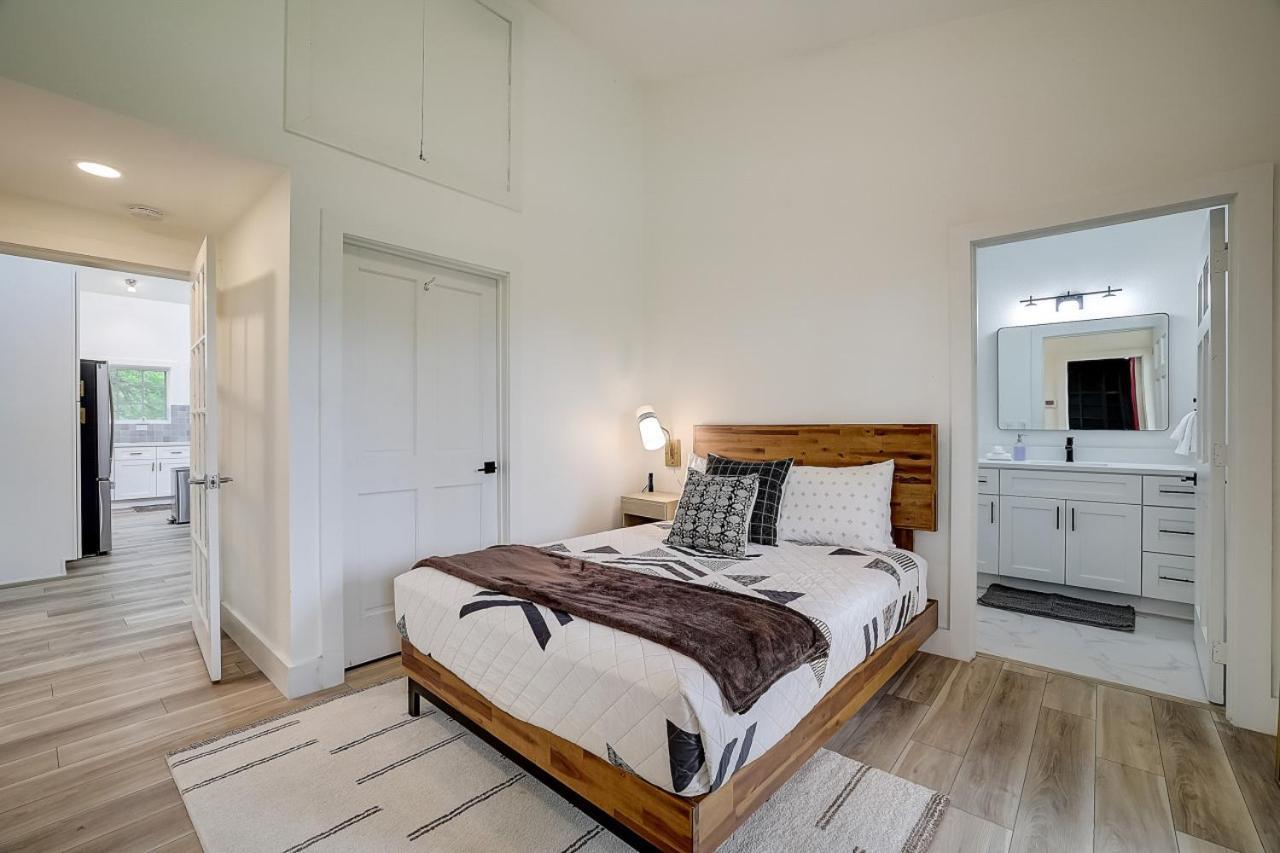 Dunlap Oasis Spacious 5Br 12Mi To Dt Austin Buitenkant foto