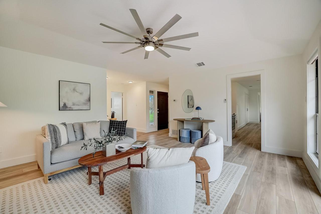 Dunlap Oasis Spacious 5Br 12Mi To Dt Austin Buitenkant foto